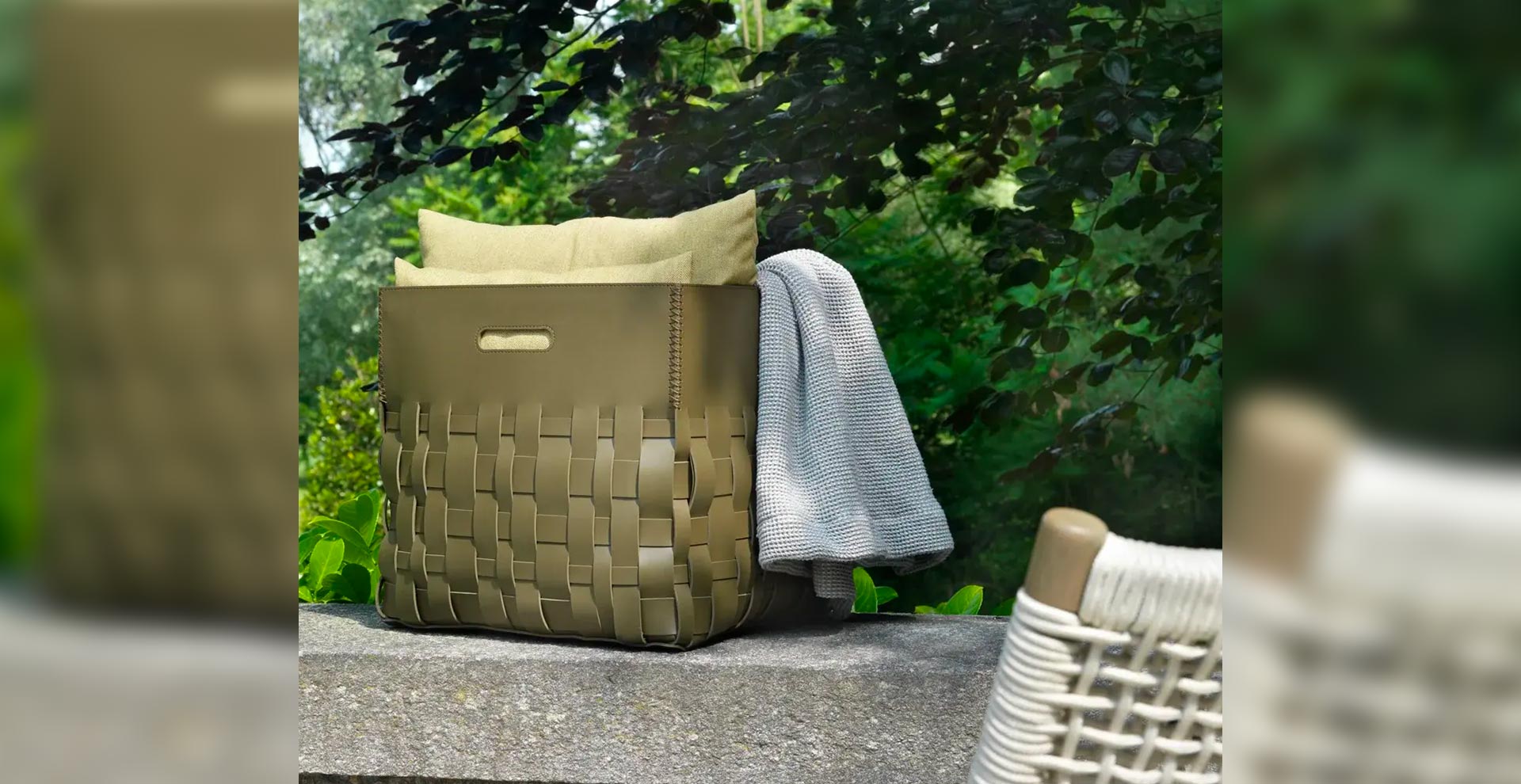 Cesta Outdoor Flexform