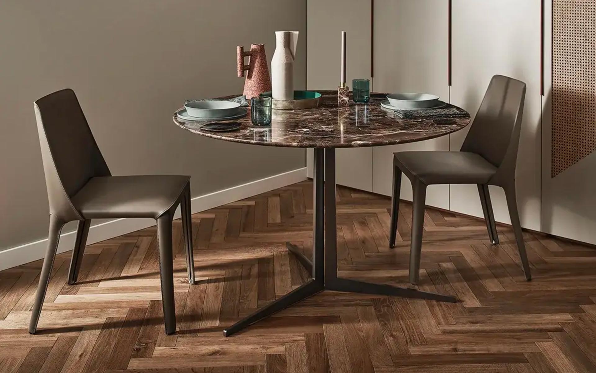 Flexform Chairs and dining chairs