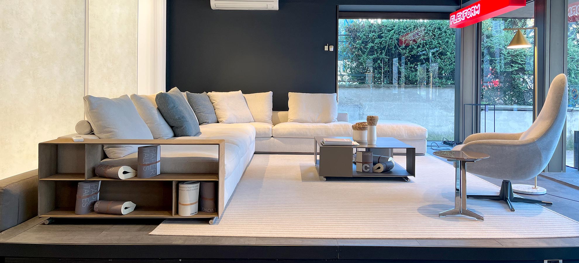 Showroom Flexform Como | Flexform Milan